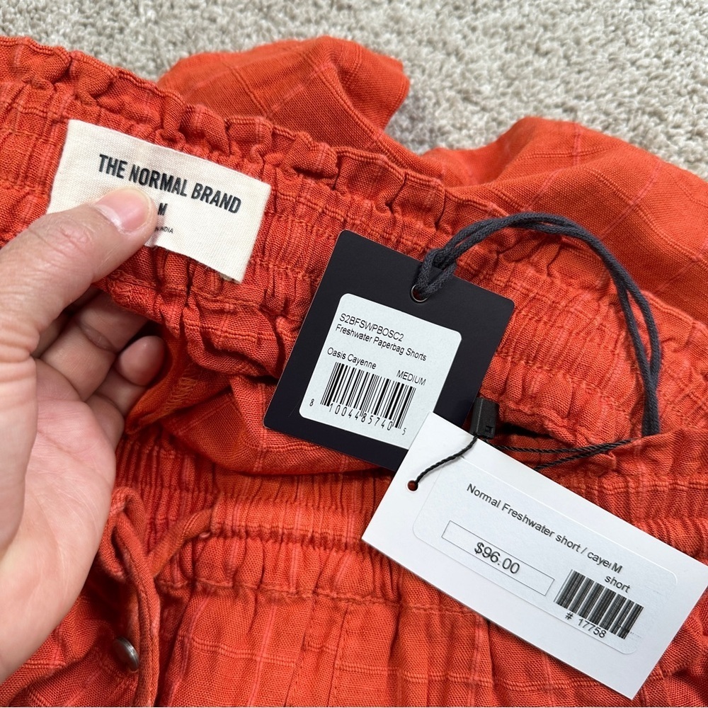 NWT The Normal Brand Women’s Freshwater Paperbag Shorts in Oasis Cayenne Size M - Picture 8 of 13